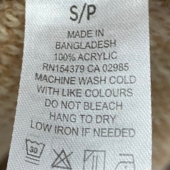 Aeropostale V Neck Sweater - Picture 5 of 5